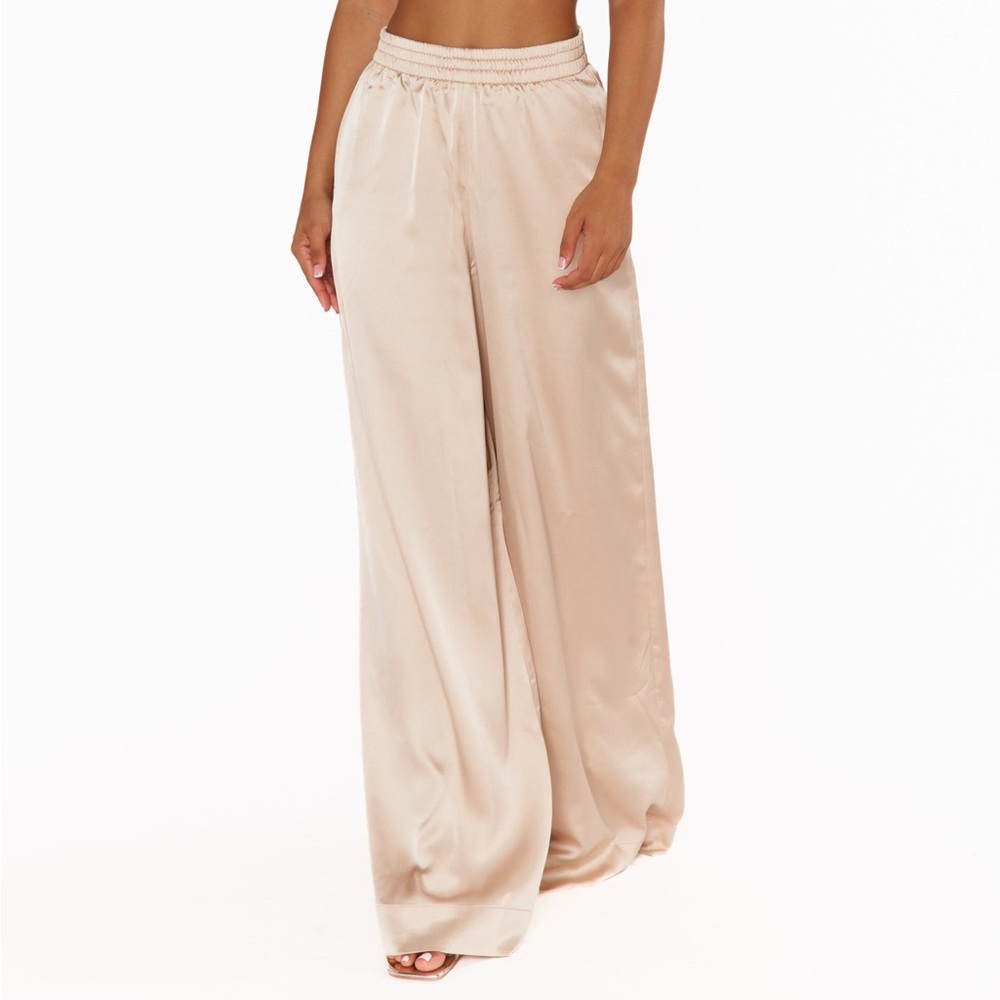 NWT Irwin Wide Leg Satin Pants in Champaign Luxe XL
